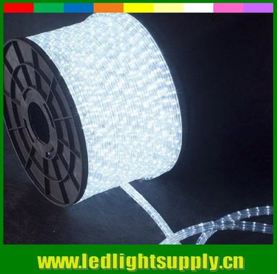 220v DIP 3 fili 11x17mm lampadine a corda a led piatta con PVC traslucido